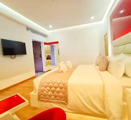La Vivanta Studio