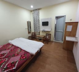 Standard AC Room
