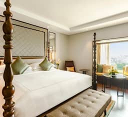 Luxury Room Twin Bed