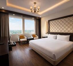 Superior Room King Bed