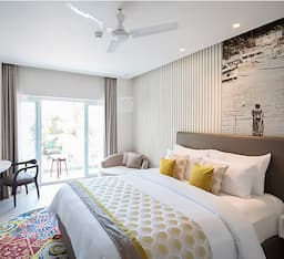 Luxury Village View Room With Balcony