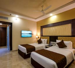 Deluxe King Room