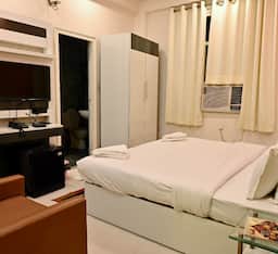Sky Deluxe Room