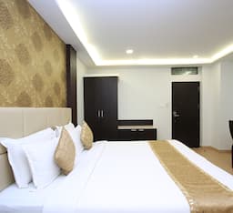 Club Room