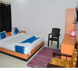 Deluxe Double Room Non AC