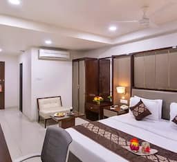 Deluxe Double Room - Room Only
