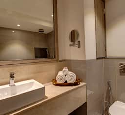 Deluxe Suite Double