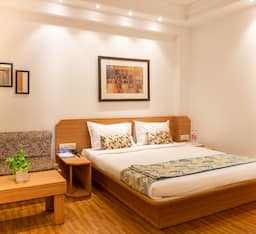 Super Deluxe Room
