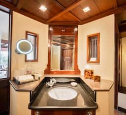 Premier Sea View Room