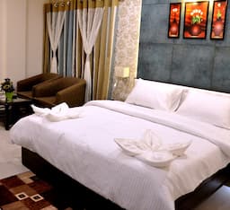 Economy Room