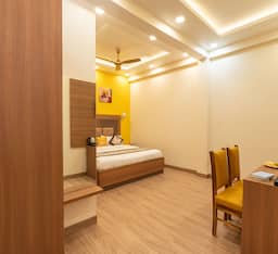 Luxury King Room with Balcony