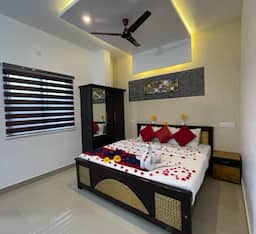 Deluxe Room Non AC