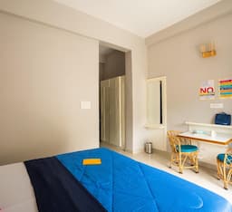 Deluxe Private AC Room with Ensuite Bathroom