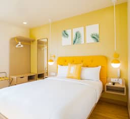 Standard Queen Room- Double