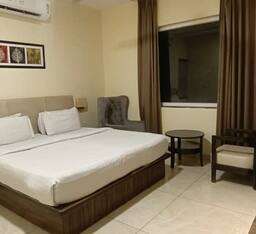 Deluxe Double  Room