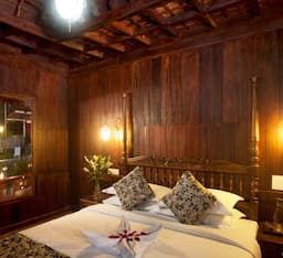 Grand Heritage Room
