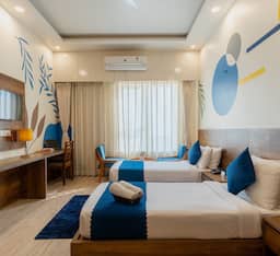 Deluxe Twin Room