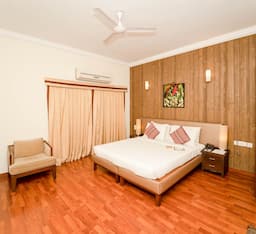 Luxury Room