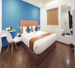 Deluxe King Double Room