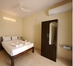 Studio Room With Balcony