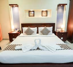 Regal Room