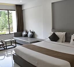 Super Deluxe Room