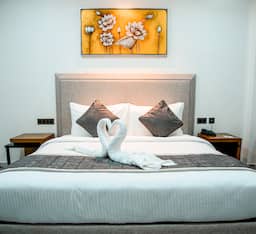 Premium Room
