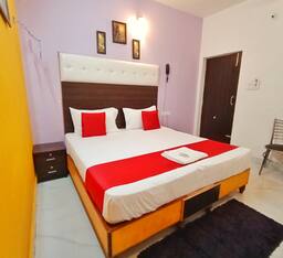 Standard Double Room with Gyser