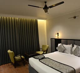 Executive Room