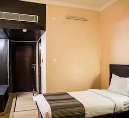 City Deluxe Double Room