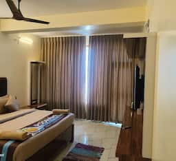 Standard AC With Sea View Private Balcony Room