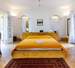 Premium Pool Side Rooms