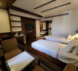 Deluxe Twin Room