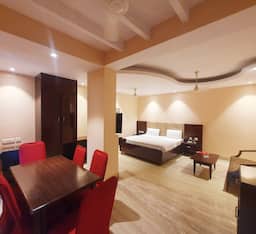 Krown Executive Room