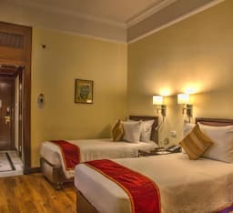 Superior Room Twin Bed