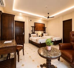 Deluxe Double/Twin Room