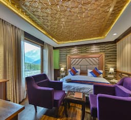 Super Deluxe Room