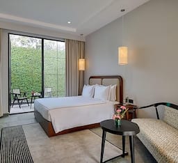 Earth Deluxe Double Room