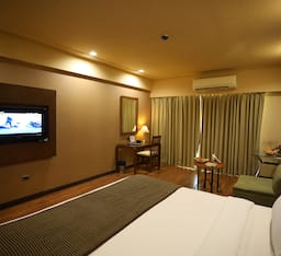 Parrot Room (Superior)