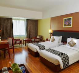 Executive Room - 2 Single Beds 21SQM Free WiFi Shower