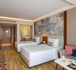 Deluxe Room Twin Bed
