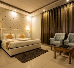 Executive Room