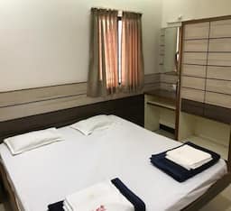 Compact Double Bed Non Ac Room Only