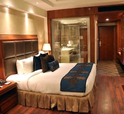 Deluxe Room with Balcony