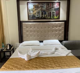 Classic Room with Balcony