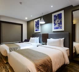 Deluxe Twin Room Double (Non Smoking)