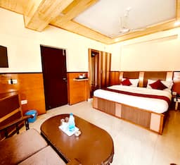 Deluxe Room (Non A.C)