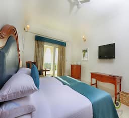 Deluxe Room with Balcony