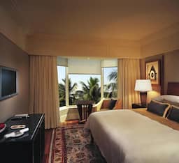 Premier City View Room