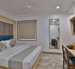 Club Room